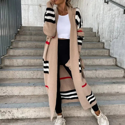 Cardigan elegante listrado: conforto e estilo garantidos 
